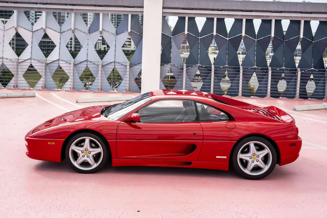 1998 Ferrari F355 Berlinetta - Image 17 of 31