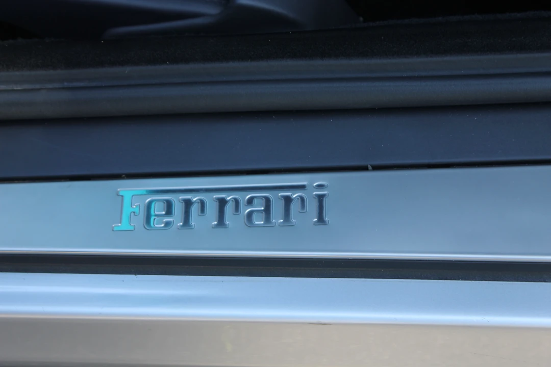 2000 Ferrari 550 Maranello - Image 24 of 31