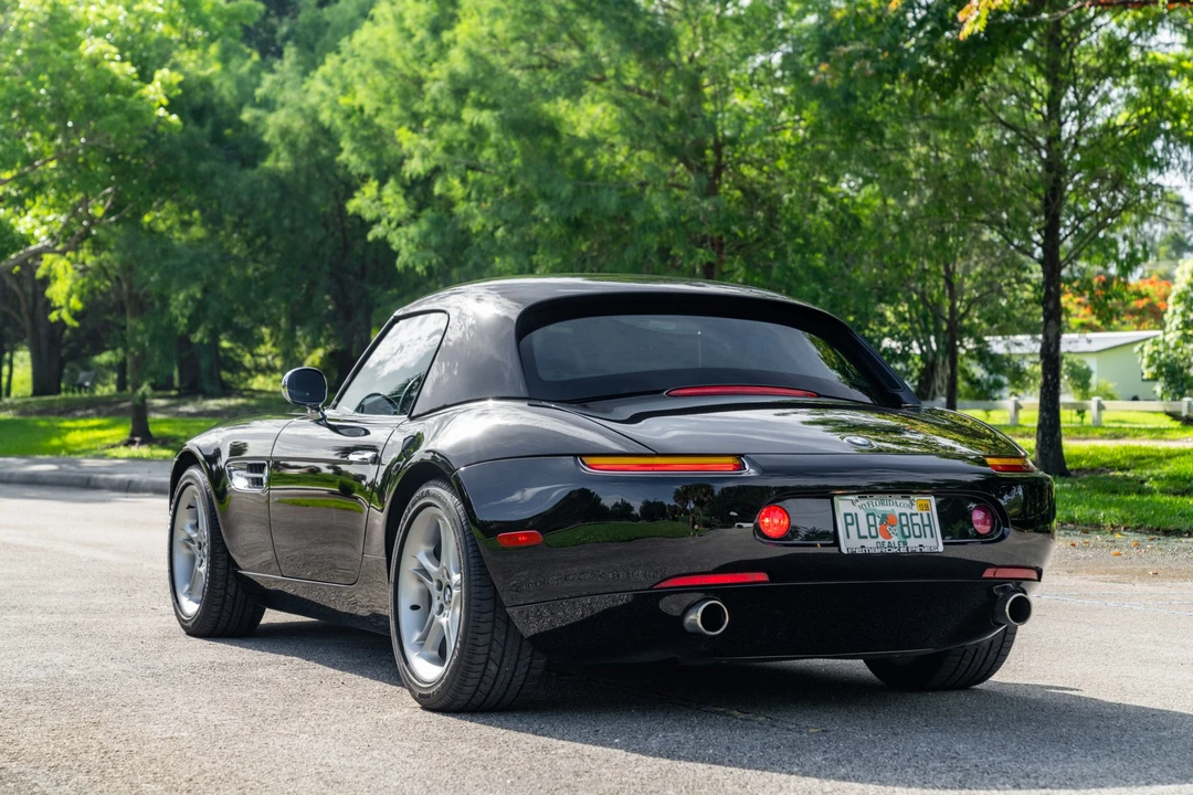 2001 BMW Z8 - Image 12 of 31