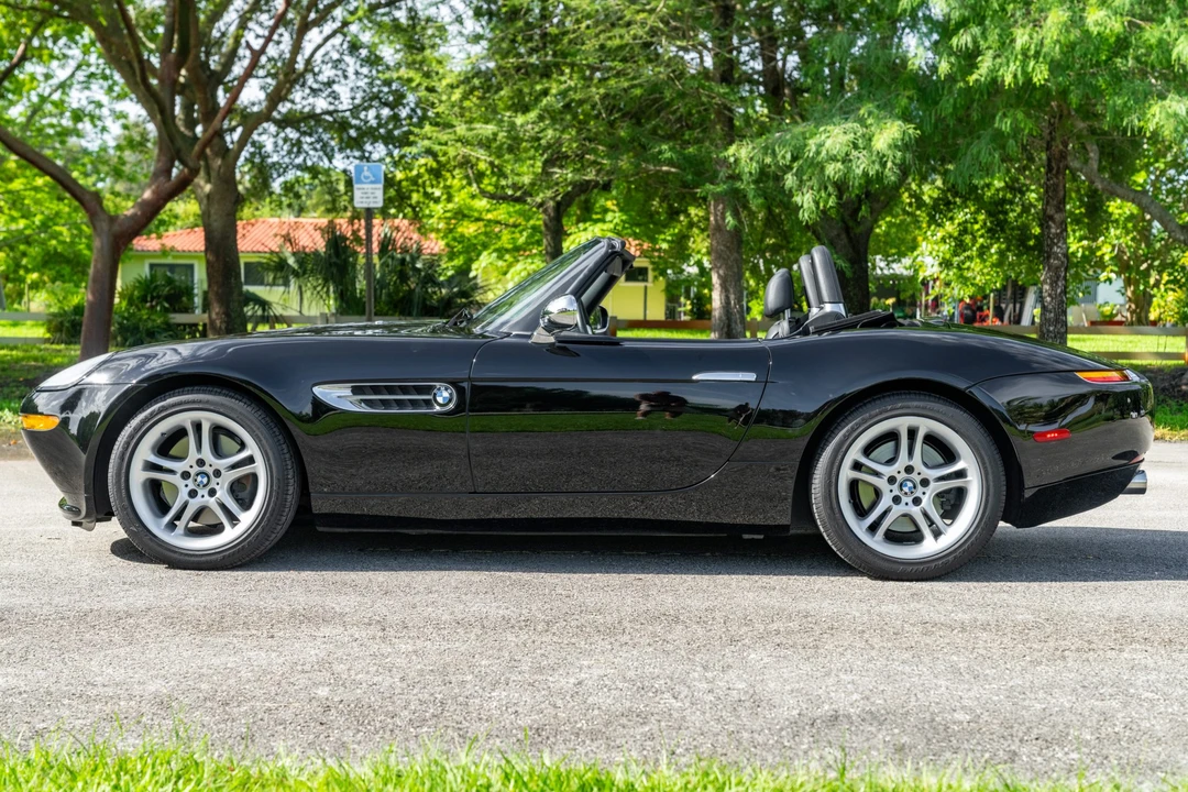2001 BMW Z8 - Image 3 of 31