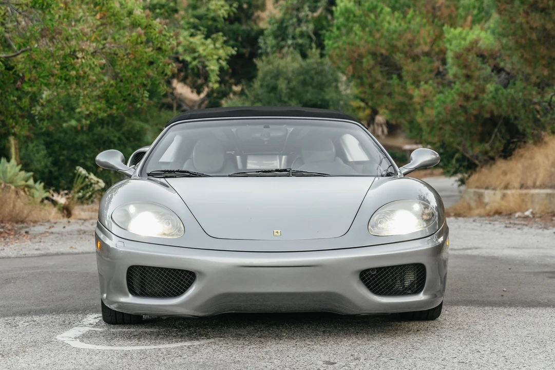 2001 Ferrari 360 Spider - Image 13 of 31