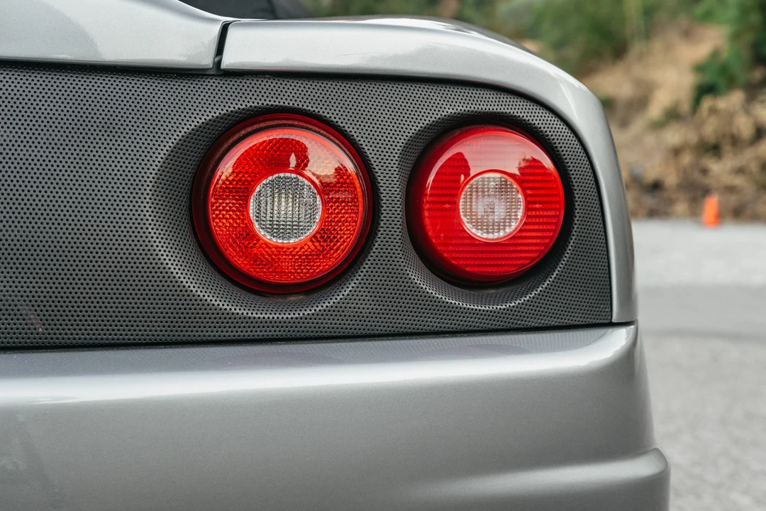 2001 Ferrari 360 Spider - Image 25 of 31