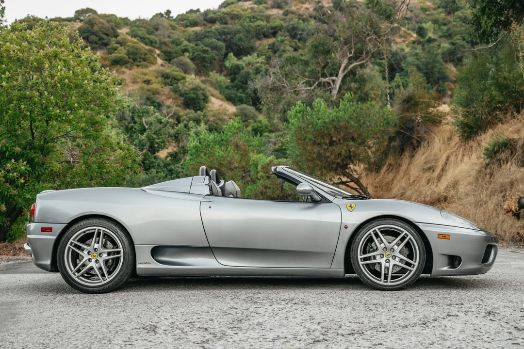 2001 Ferrari 360 Spider - Image 6 of 31