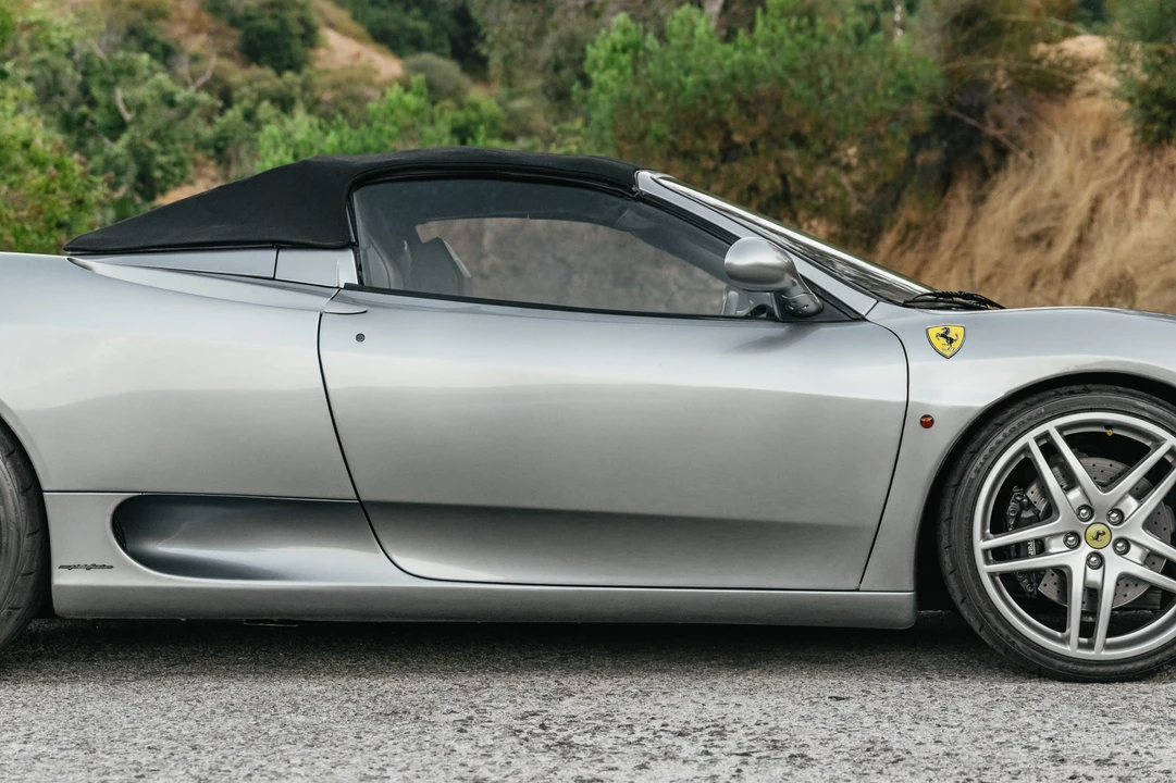 2001 Ferrari 360 Spider - Image 21 of 31