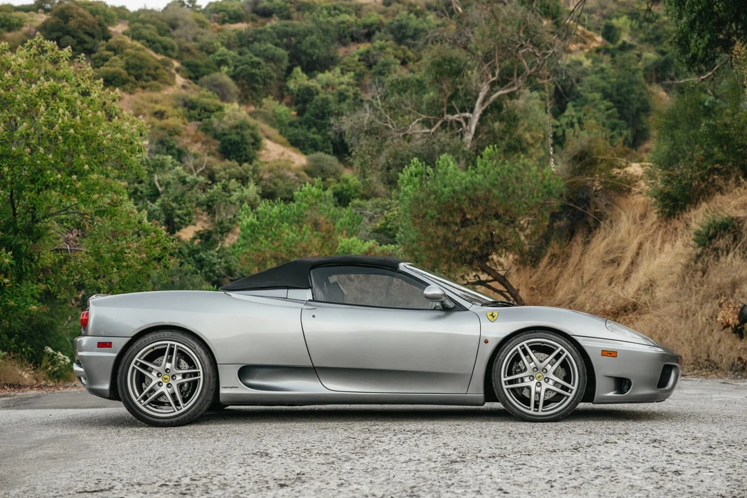 2001 Ferrari 360 Spider - Image 15 of 31
