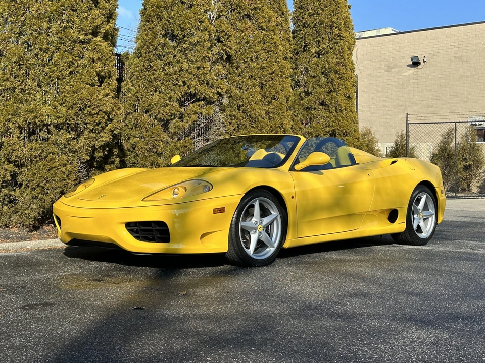 2001 Ferrari 360 Spider - Image 2 of 31