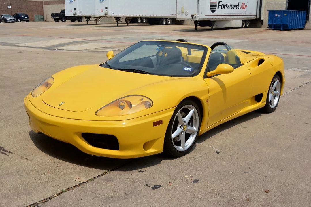 2001 Ferrari 360 Spider - Image 10 of 31