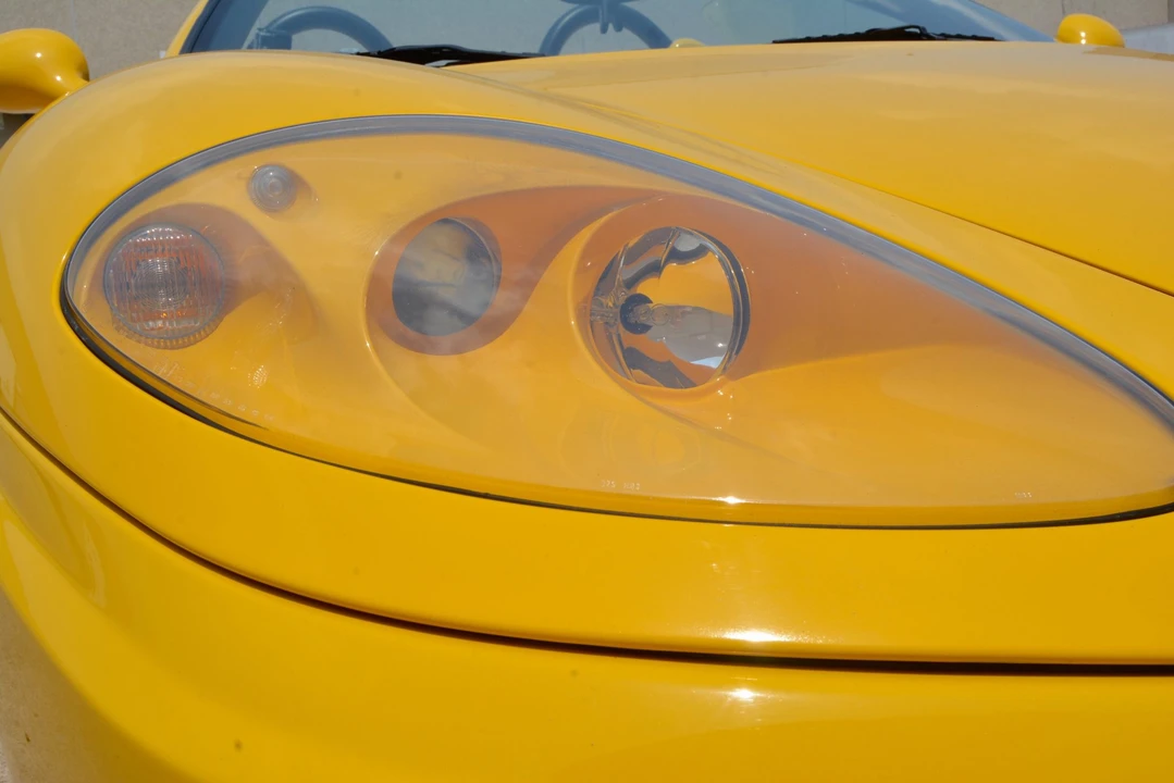2001 Ferrari 360 Spider - Image 25 of 31