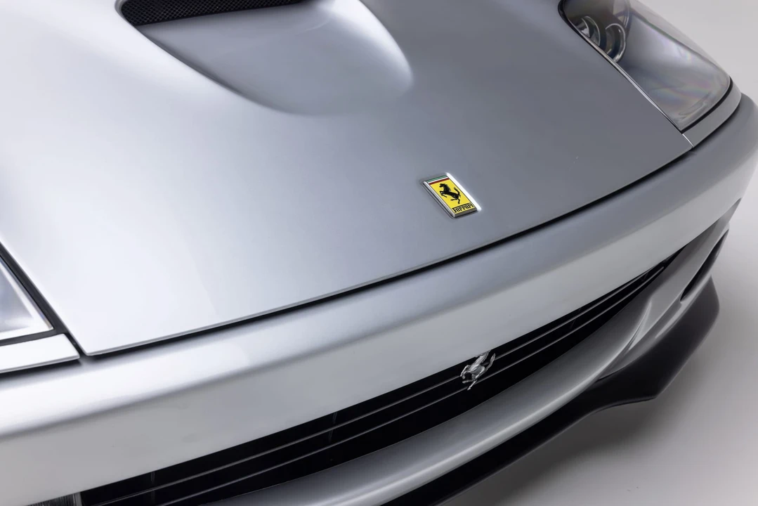 2001 Ferrari 550 Maranello - Image 19 of 31