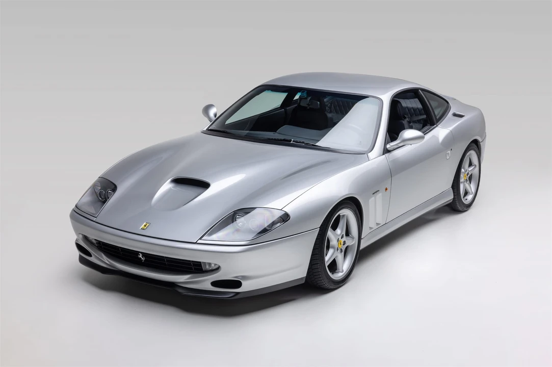 2001 Ferrari 550 Maranello - Image 2 of 31