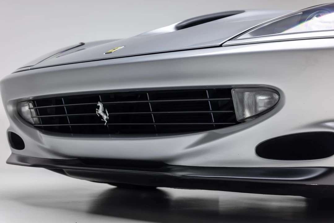 2001 Ferrari 550 Maranello - Image 21 of 31