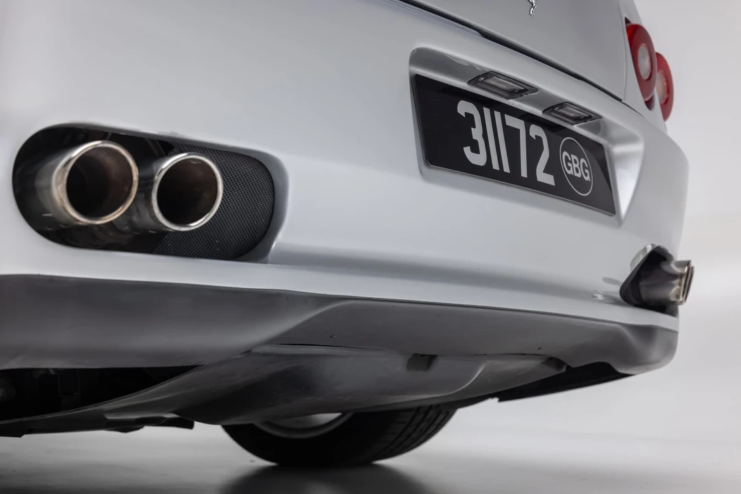 2001 Ferrari 550 Maranello - Image 29 of 31