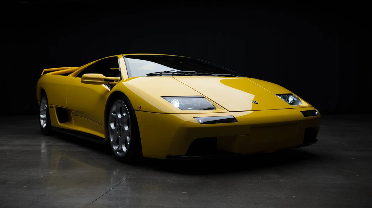 2001 Lamborghini Diablo VT - Image 29 of 31
