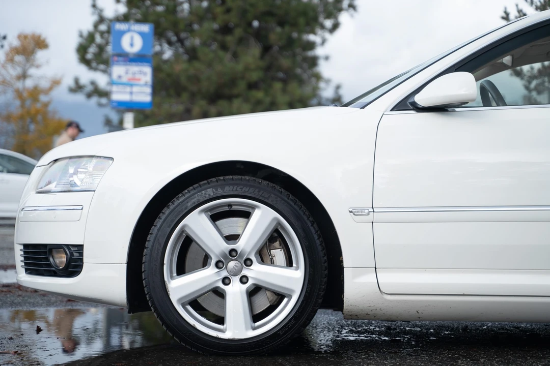 2005 Audi D3 A8 - Image 30 of 31