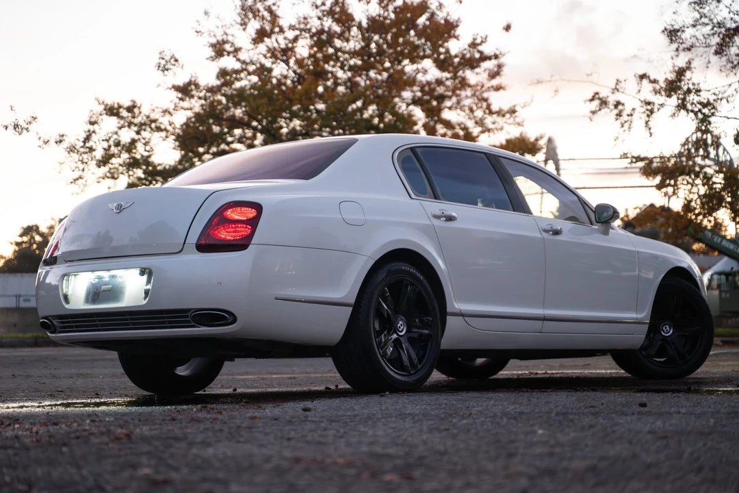 2006 Bentley Continental Flying Spur - Image 17 of 31