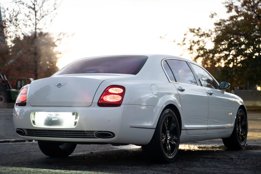 2006 Bentley Continental Flying Spur - Image 23 of 31