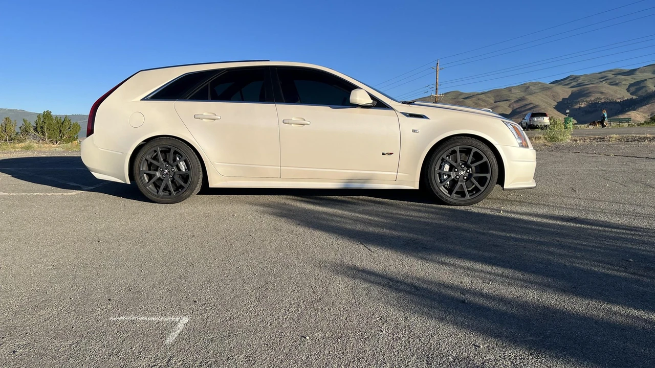 2012 Cadillac CTS-V 2nd Gen - Image 11 of 31