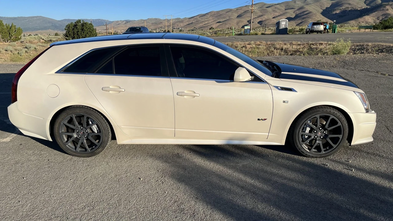 2012 Cadillac CTS-V 2nd Gen - Image 13 of 31