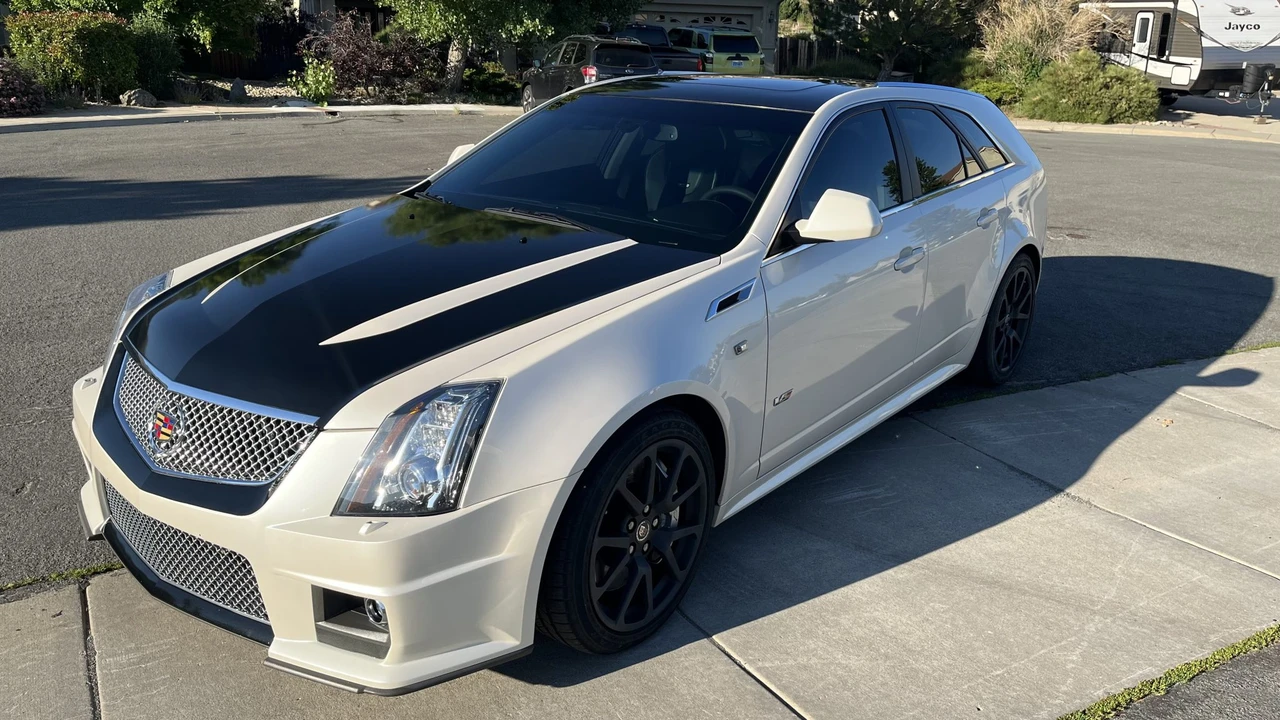 2012 Cadillac CTS-V 2nd Gen - Image 5 of 31