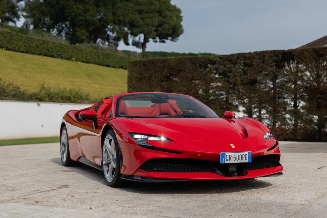 2024 Ferrari SF90 Spider - Image 7 of 31