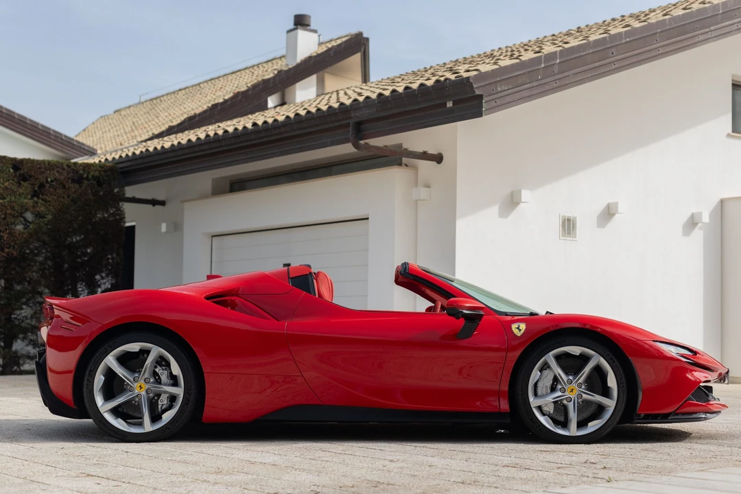 2024 Ferrari SF90 Spider - Image 8 of 31