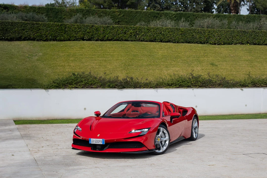 2024 Ferrari SF90 Spider - Image 5 of 31
