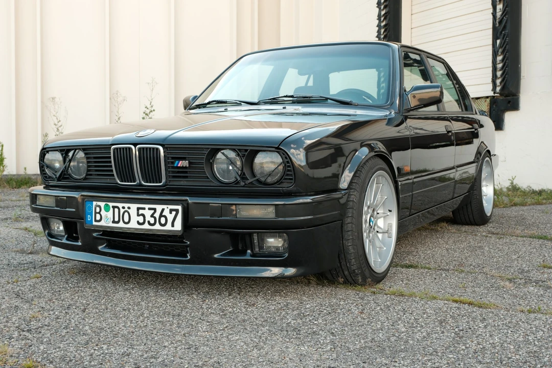 1989 BMW E30 3 Series - Image 3 of 31
