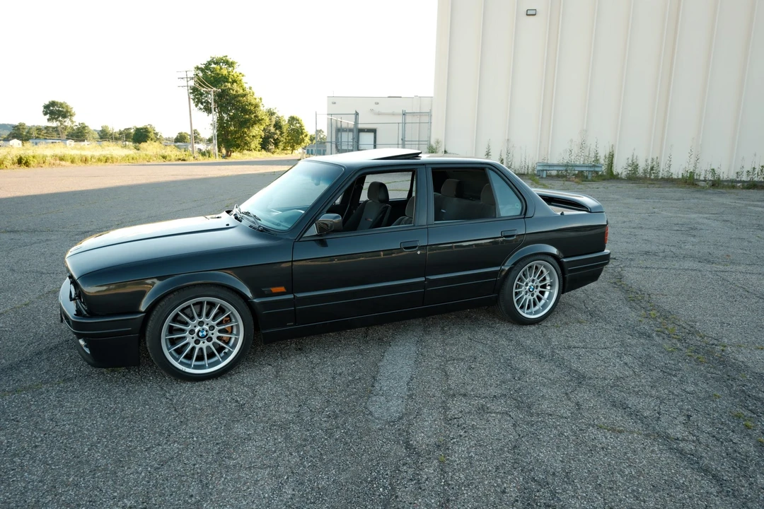 1989 BMW E30 3 Series - Image 6 of 31