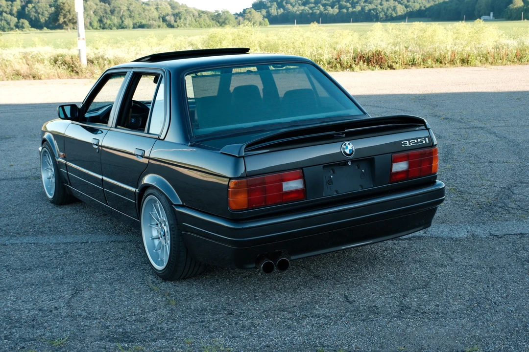1989 BMW E30 3 Series - Image 16 of 31
