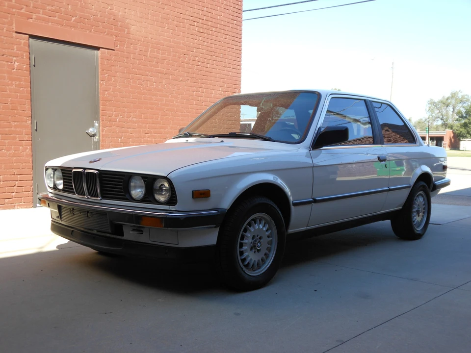 1986 BMW E30 3 Series - Image 26 of 31