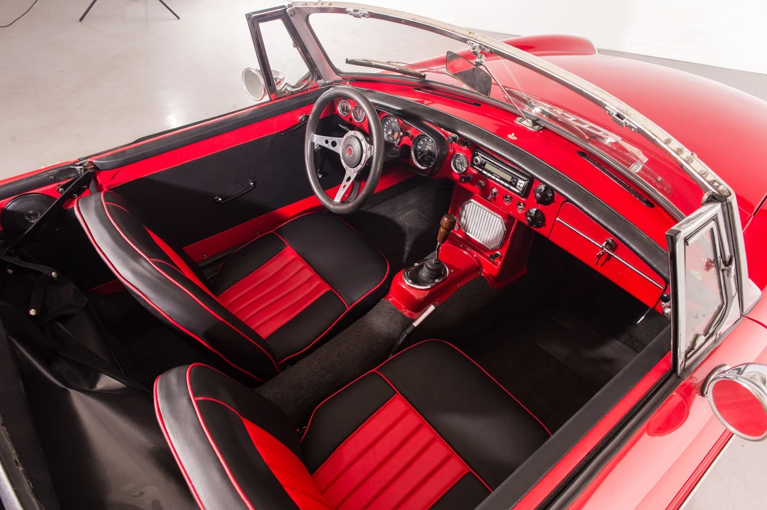 1963 MG MGB Roadster - Image 8 of 30