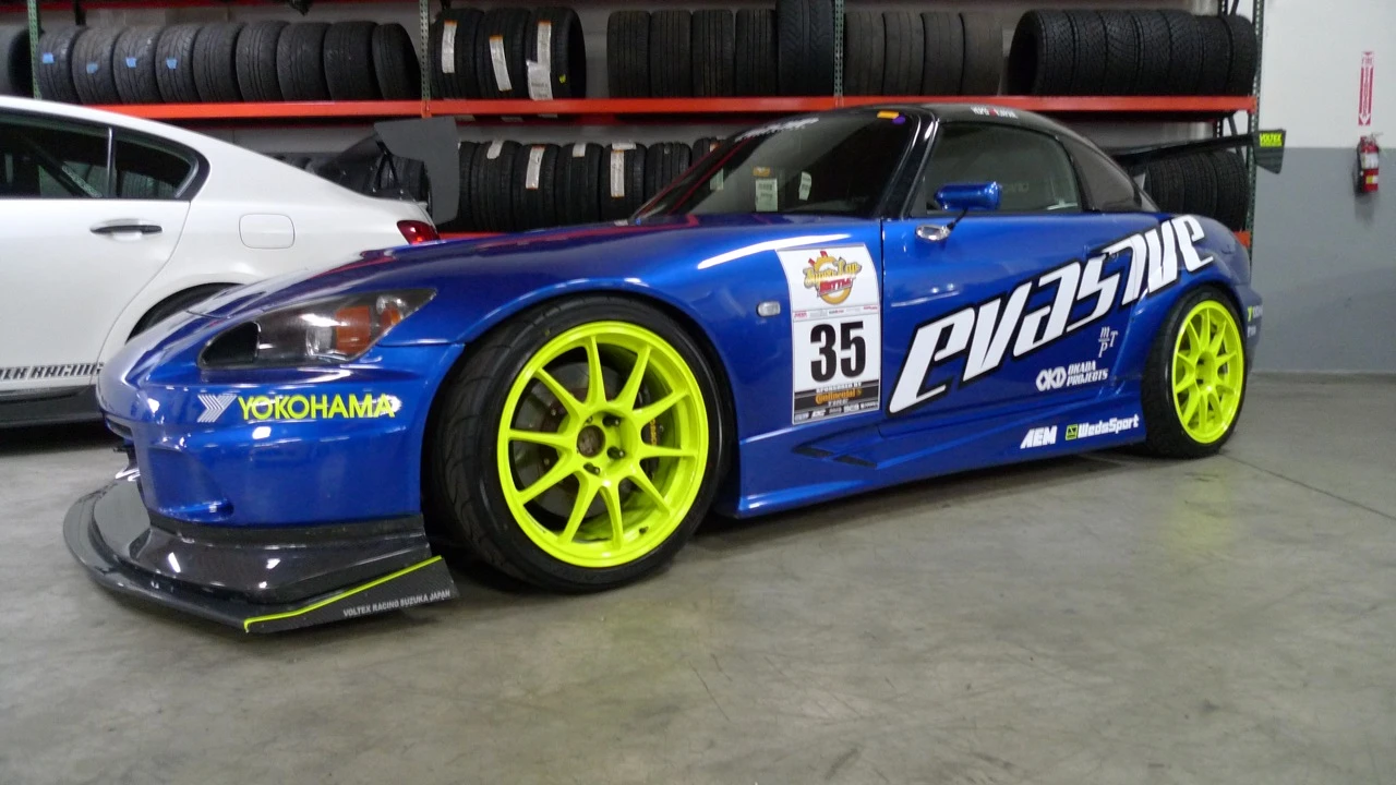 2006 Honda AP2 S2000 - Image 2 of 5