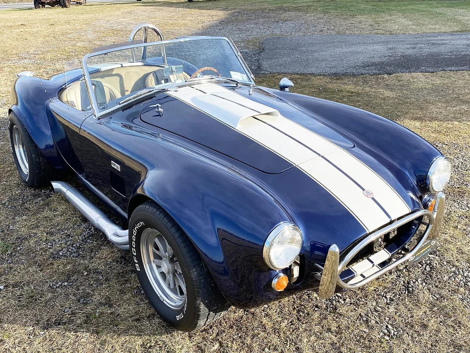 Shelby Cobra Replica - Image 12 of 31