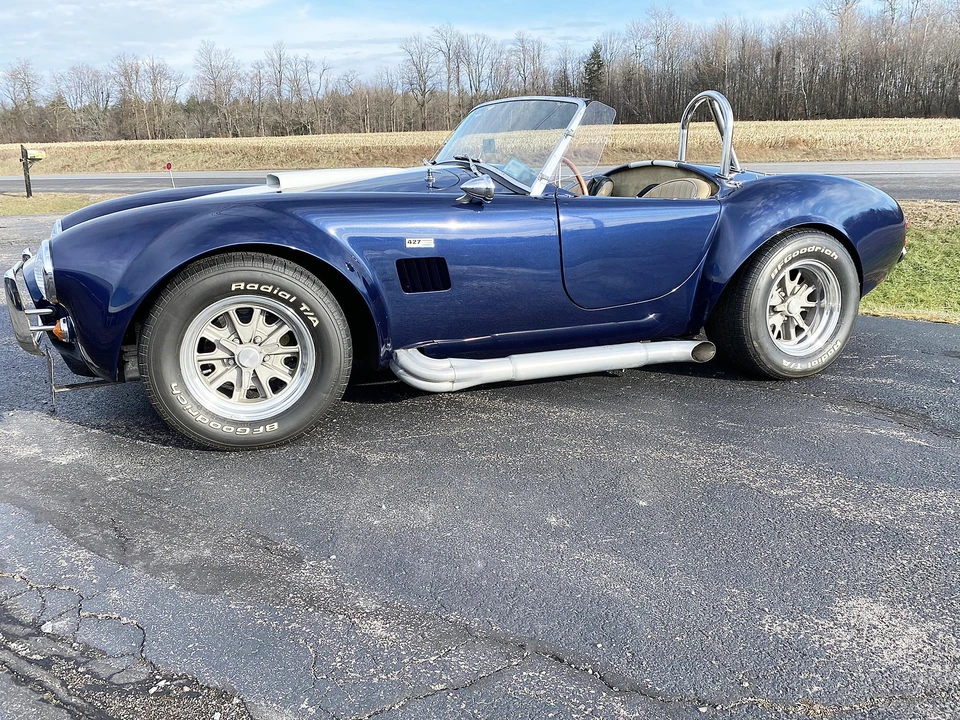 Shelby Cobra Replica - Image 15 of 31