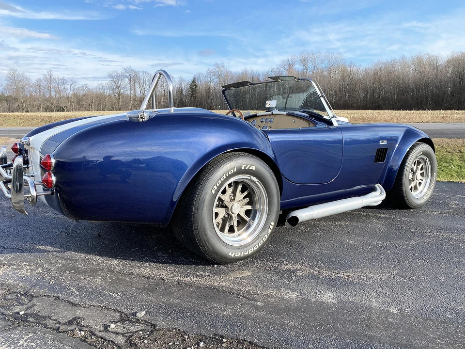 Shelby Cobra Replica - Image 22 of 31