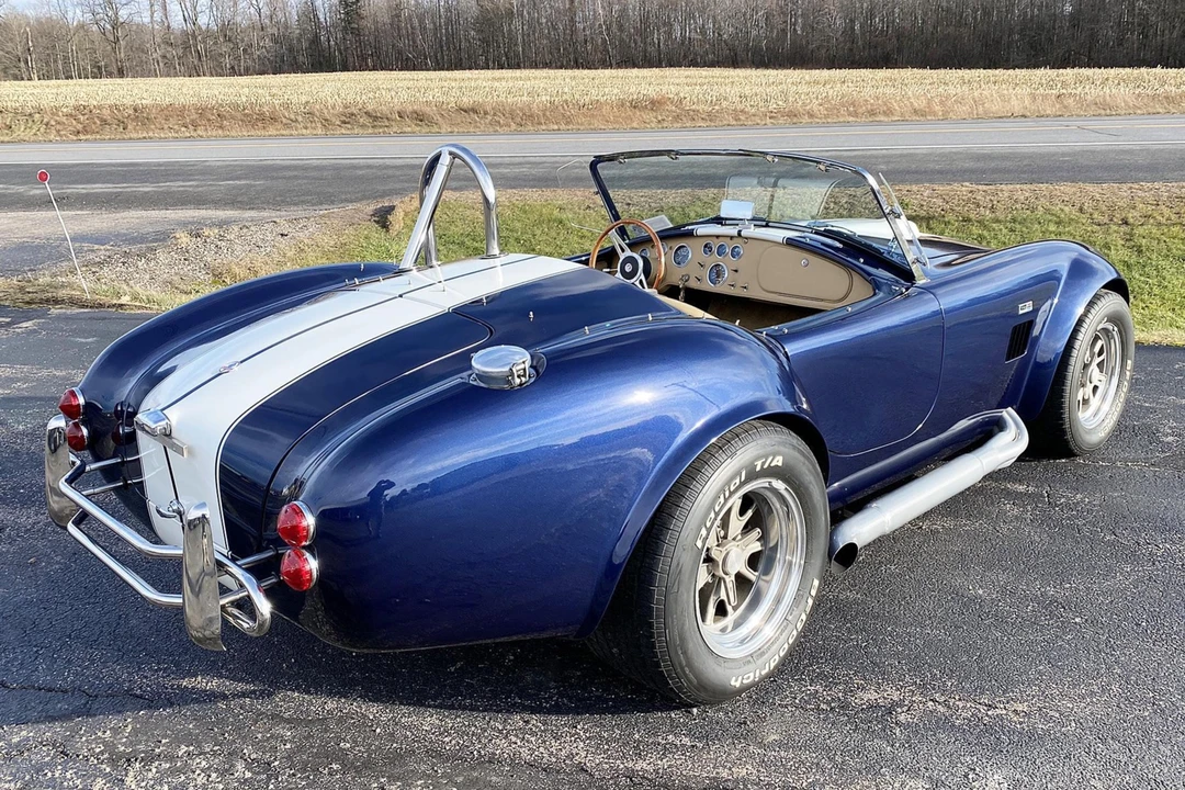 Shelby Cobra Replica - Image 20 of 31