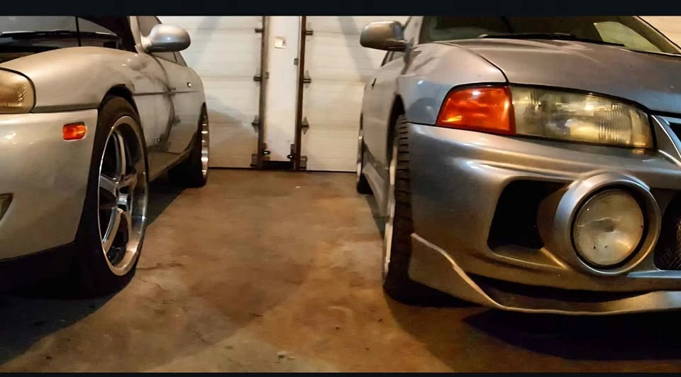 Mitsubishi Lancer Evolution IV 6th Gen - Image 5 of 6