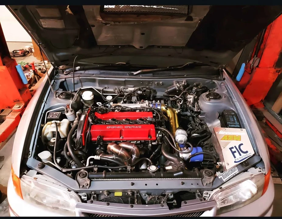 Mitsubishi Lancer Evolution IV 6th Gen - Image 4 of 6