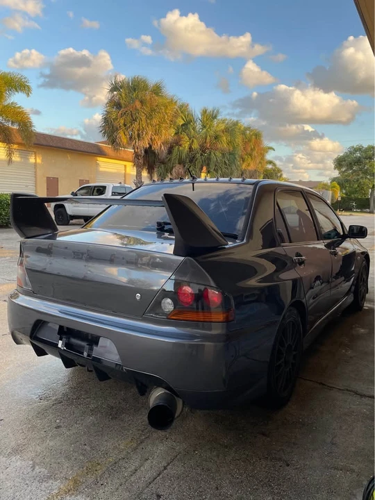 2008 Mitsubishi Lancer Evolution VIII 7th Gen - Image 3 of 10