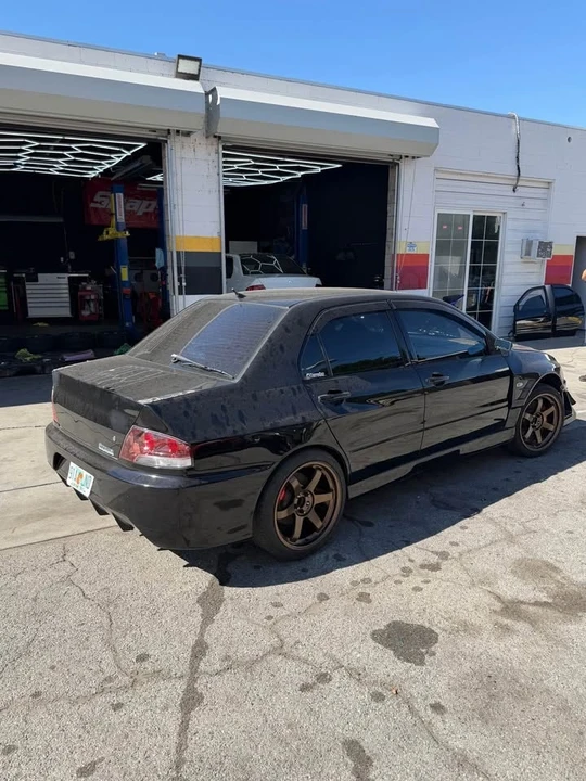 2006 Mitsubishi Lancer Evolution IX 8th Gen - Image 3 of 7