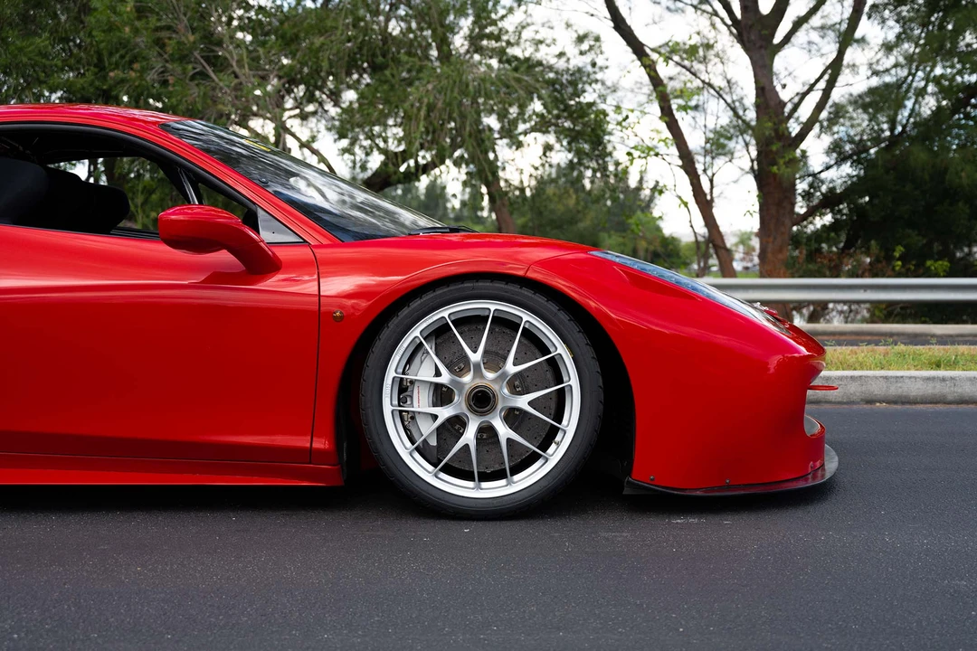 2012 Ferrari 458 - Image 14 of 31