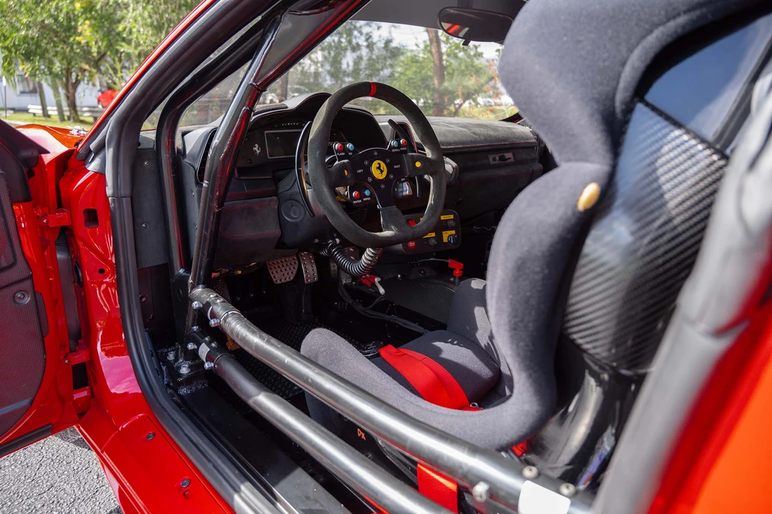 2012 Ferrari 458 - Image 24 of 31