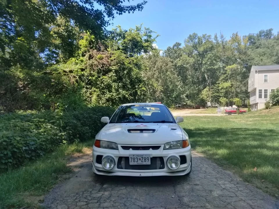 Mitsubishi Lancer Evolution IV 6th Gen - Image 7 of 10