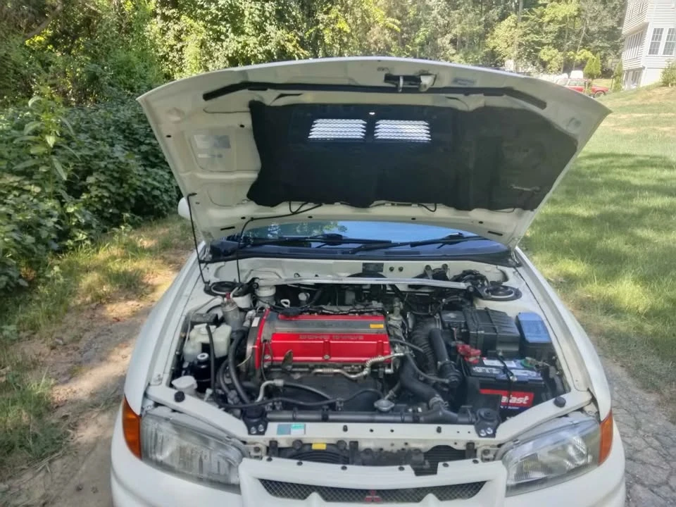 Mitsubishi Lancer Evolution IV 6th Gen - Image 3 of 10