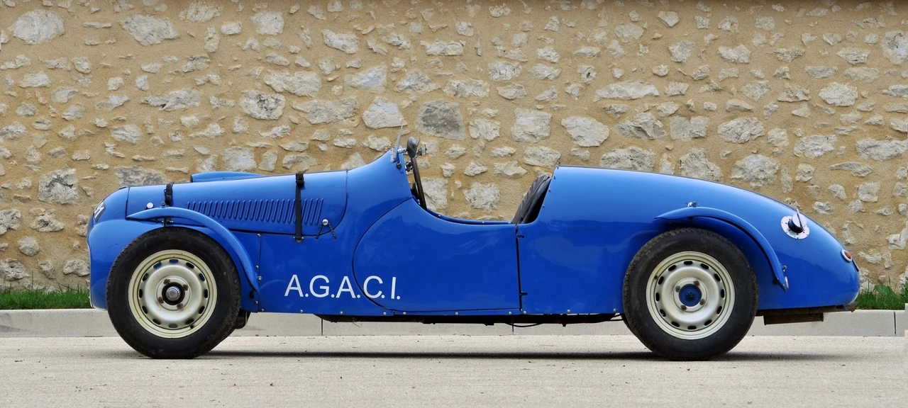 Simca - Image 4 of 30