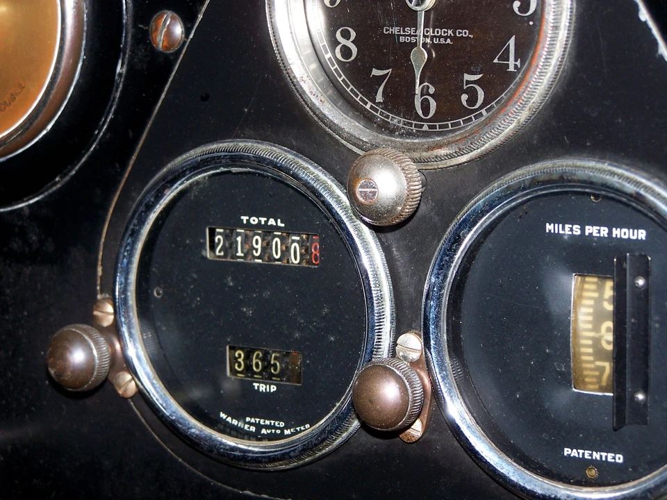 1919 Locomobile - Image 2 of 6