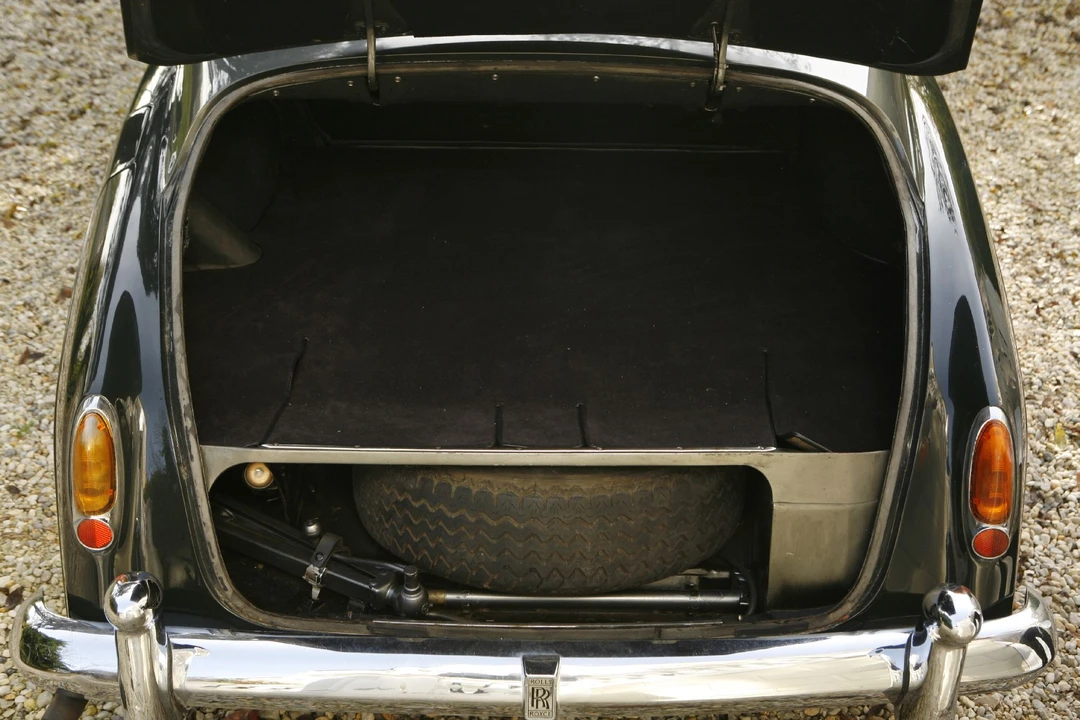 1956 Rolls-Royce Silver Cloud I - Image 7 of 11