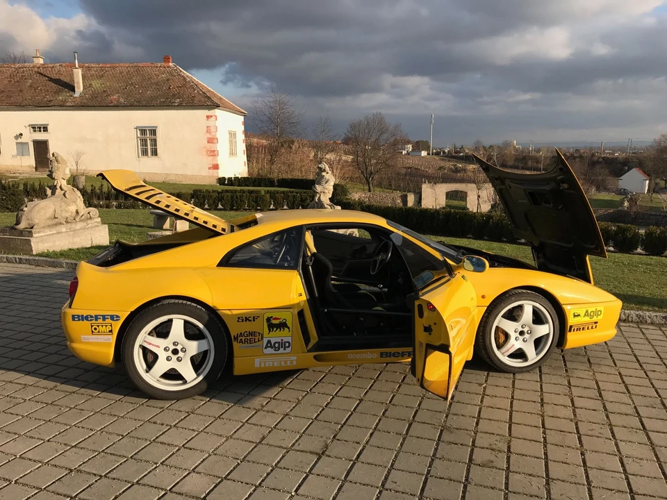 Ferrari F355 Berlinetta - Image 8 of 30