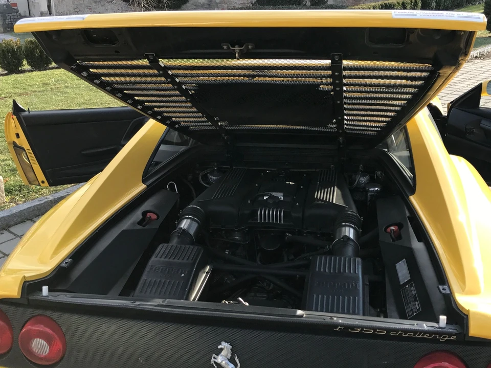 Ferrari F355 Berlinetta - Image 19 of 30