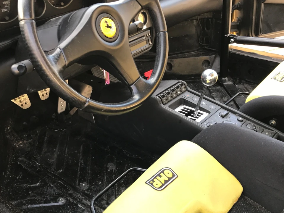 Ferrari F355 Berlinetta - Image 14 of 30